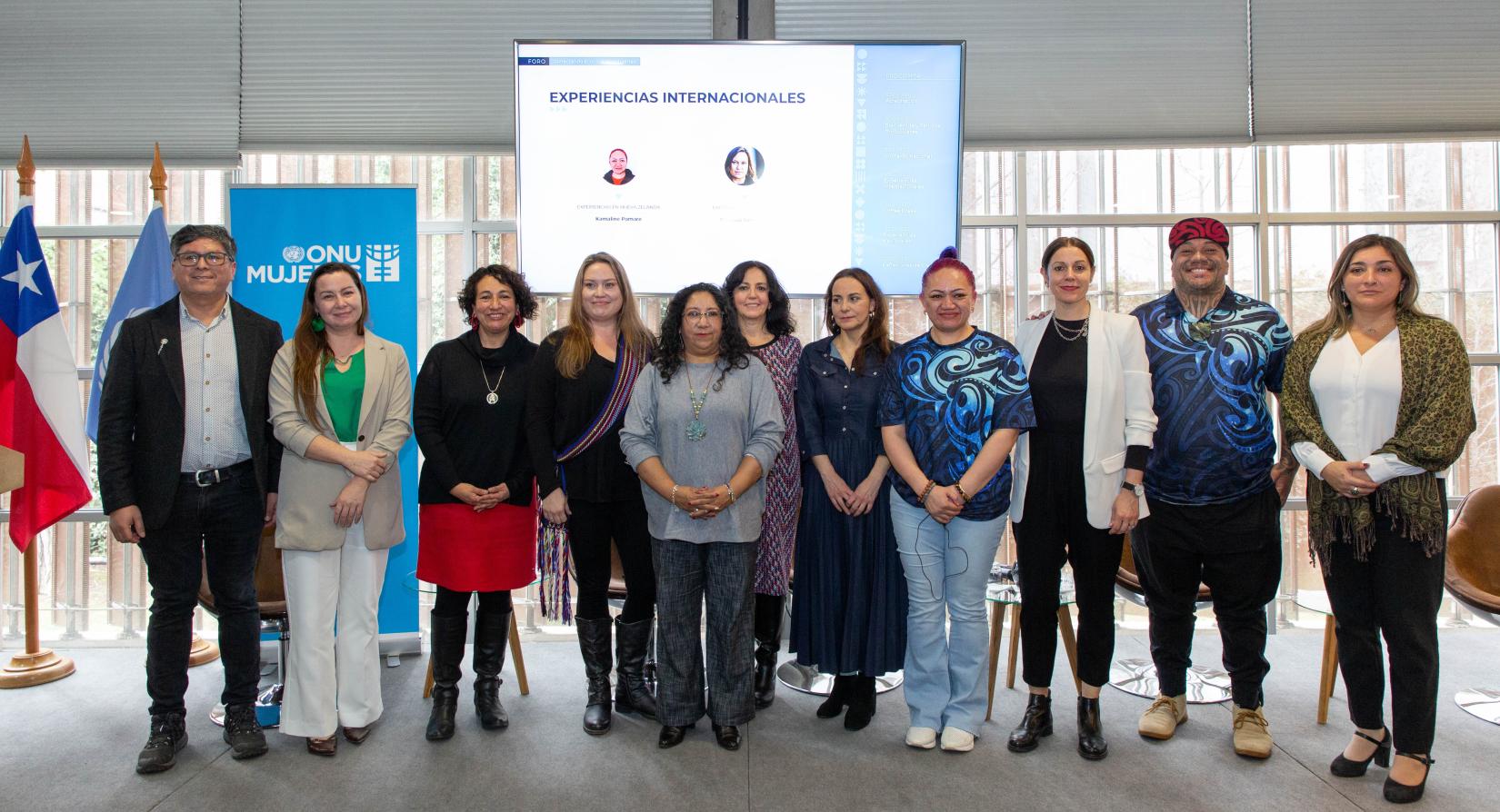 Imagenes de los y las panelistas del Foro