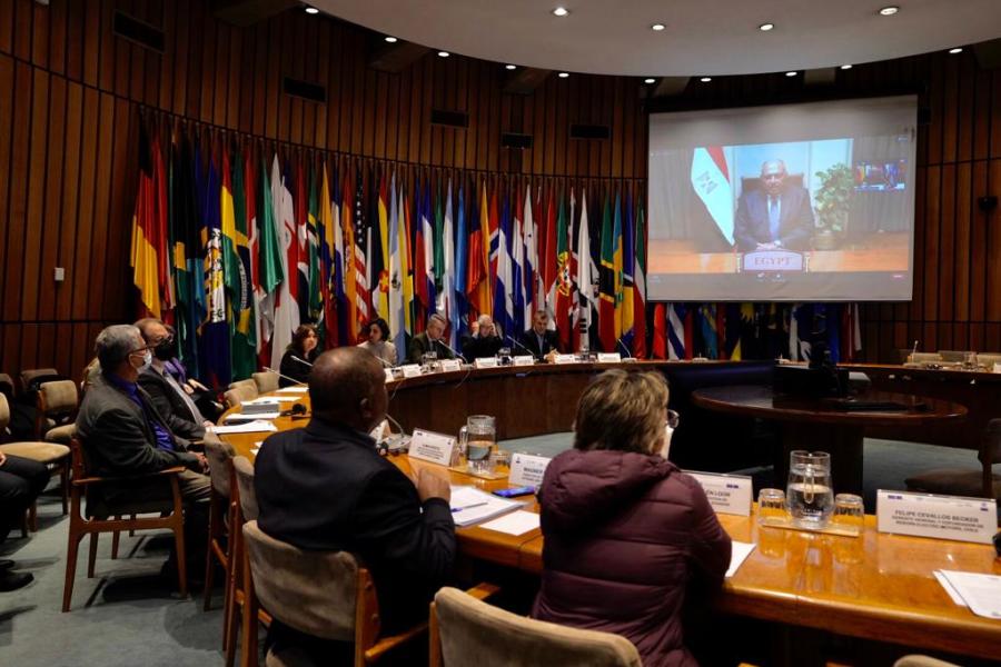 Mesa redonda sobre el financiamiento climático y la transición energética en América Latina y el Caribe